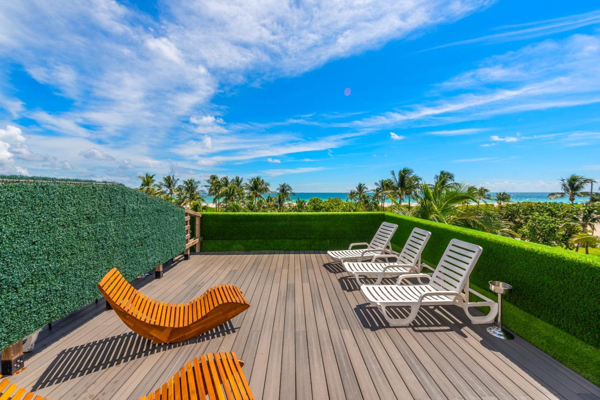 Sobe Suites In Miami Beach Exterior photo